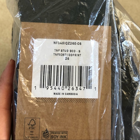 NWT Supreme The North Face Studded Camp Duffle Bag - Picture 7 of 11